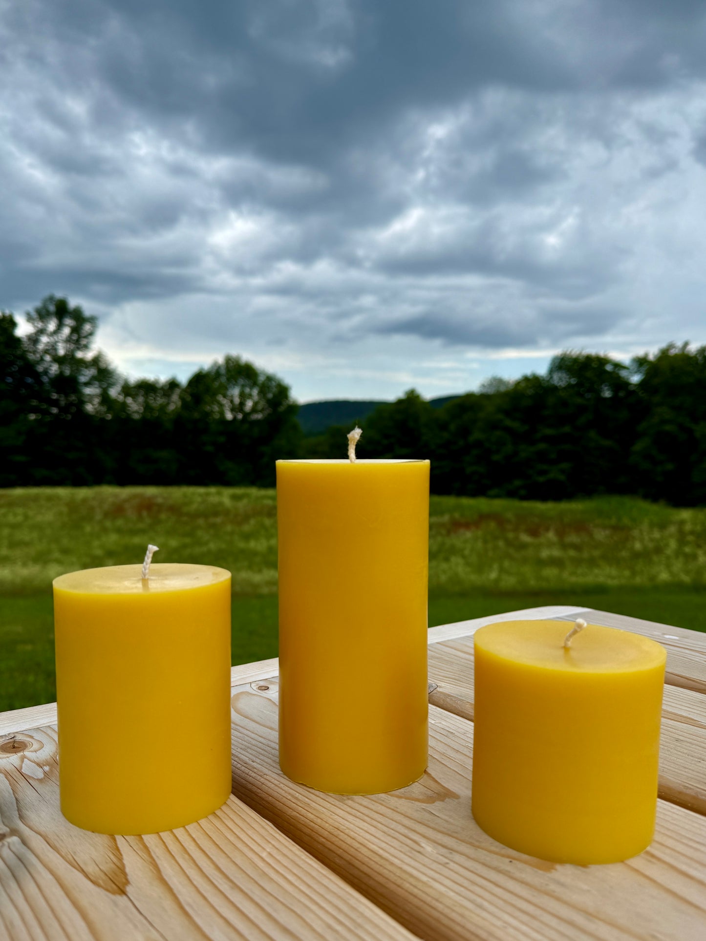 Pure Beeswax Candle - Cylinder