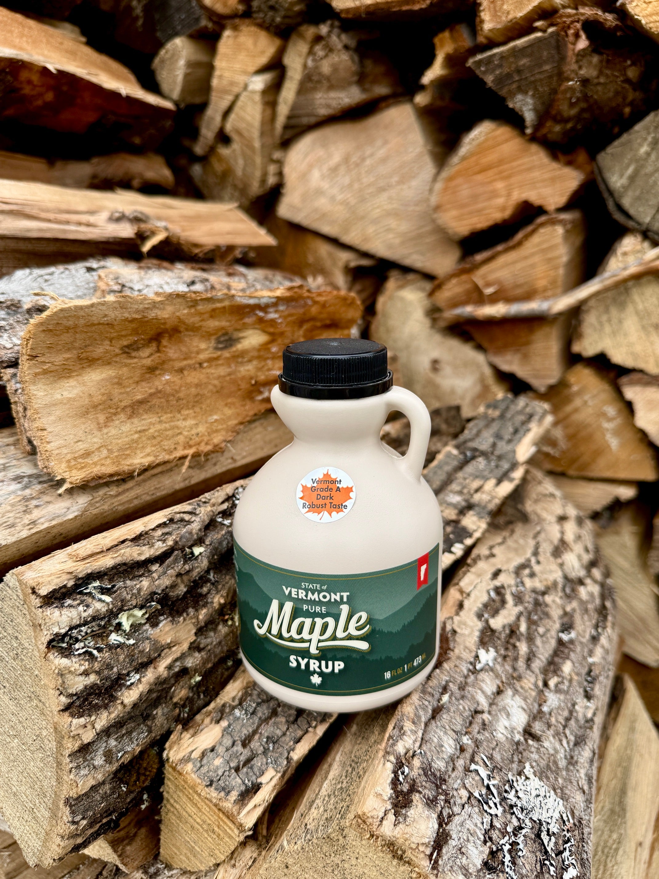 Pure Vermont Maple Syrup (1 pint) – Humming Meadow