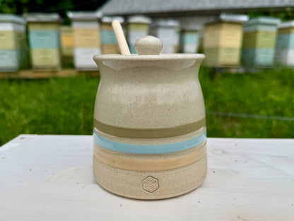 Farmhouse Pottery x Humming Meadow Honey Pot