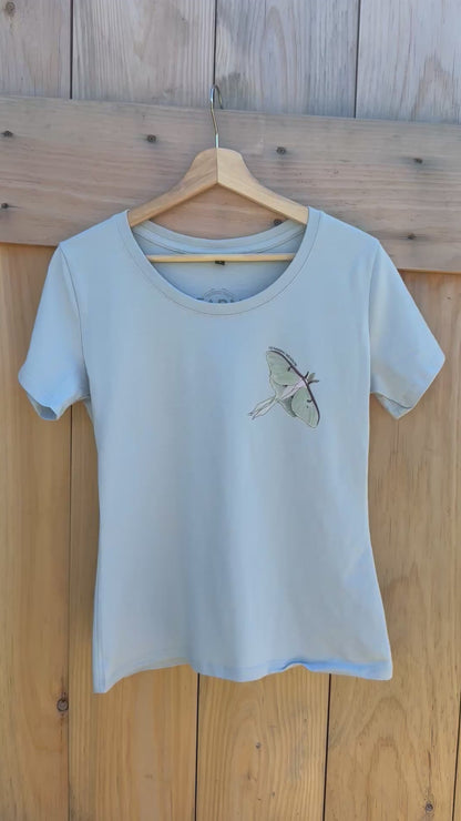 Lady’s Luna Moth Scoop Tee